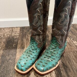 Turquoise and Brown Heeled Western Boots
